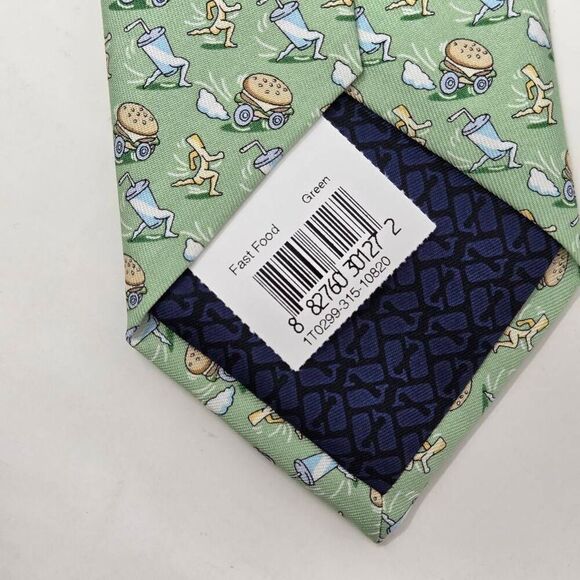 VINEYARD VINES SILK TIE FAST FOOD GREEN HAMBURGER SHAKE PATTERN 3.5" X 59" NEW - Picture 4 of 4